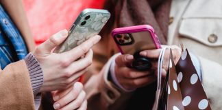 Top applications to transfer files from Android to iPhone? applications